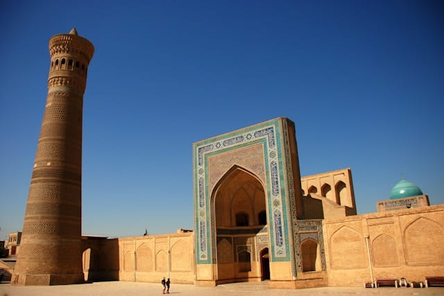10-Day Classic Uzbekistan Group Tour